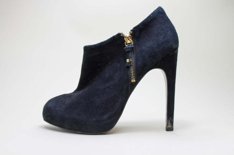 Stiletto ZIP