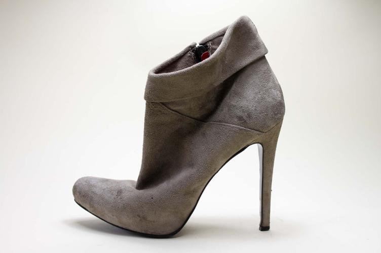 Velour Zip-Stiletto